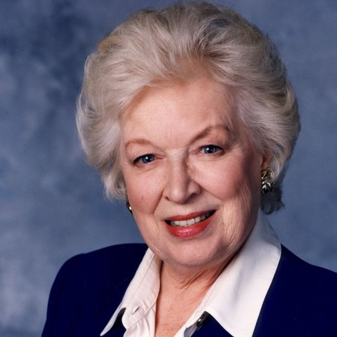 How tall is June Whitfield?